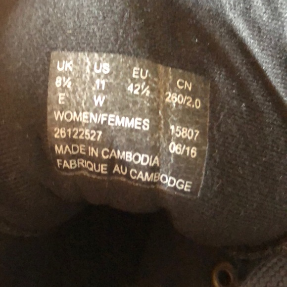 Clark’s ladies 11w navy hiking work boot - Picture 6 of 6